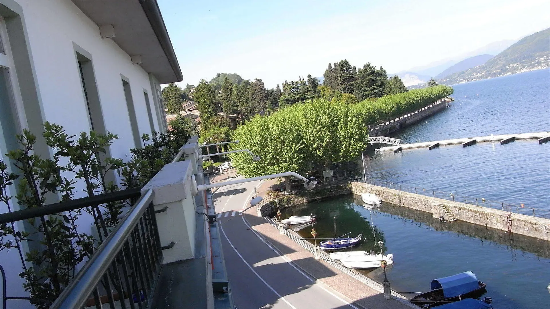 Hotel Albergo Del Sole Porto Valtravaglia